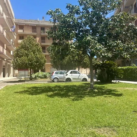 Maison De Charme Apartment *